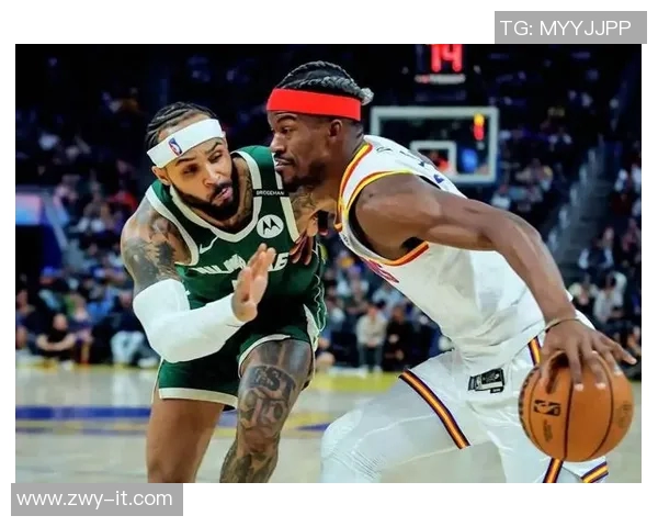 季后赛激战雷霆对决勇士球迷热议精彩瞬间与战术分析